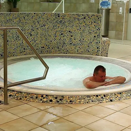 Flair Landgasthof Roger Hotel 3*